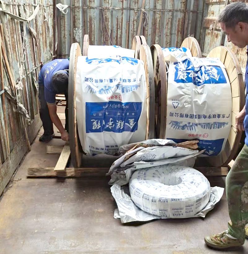 国标阻燃ZR-YJV 4×35电力电缆产品技术说明书